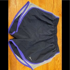 Women’s Nike drifit shorts